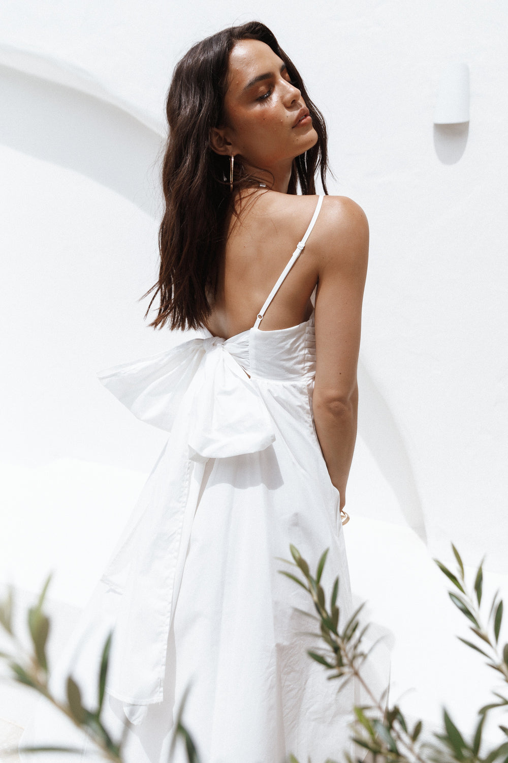 white dress with bow